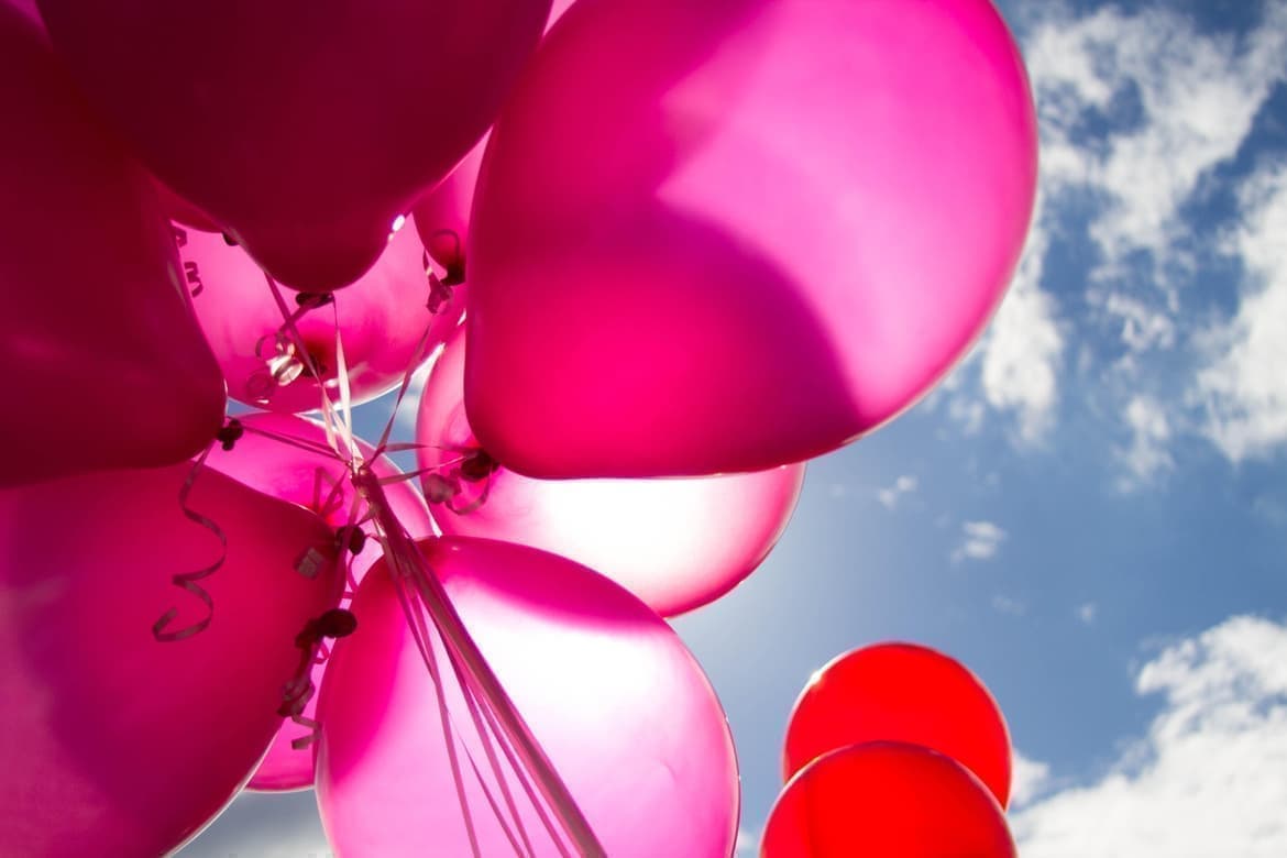 balloons-birthday-bright-226718.jpg